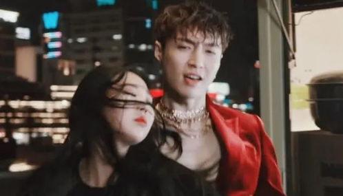 知乎女侠吃瓜事件视频播放,视频播放背后的热议与探讨